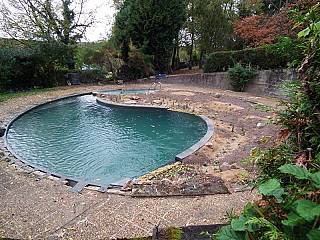 piscines-naturelles/renovation/bourgogne-1/couleur-nature-piscine-transformation-un-bassin.jpg
